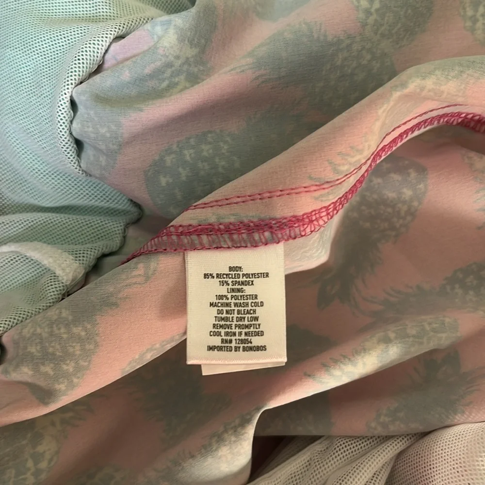 NWOT Bonobos Swim Trunks Pineapples Size L